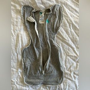 Love to Dream Size Small Swaddle with Arms Up